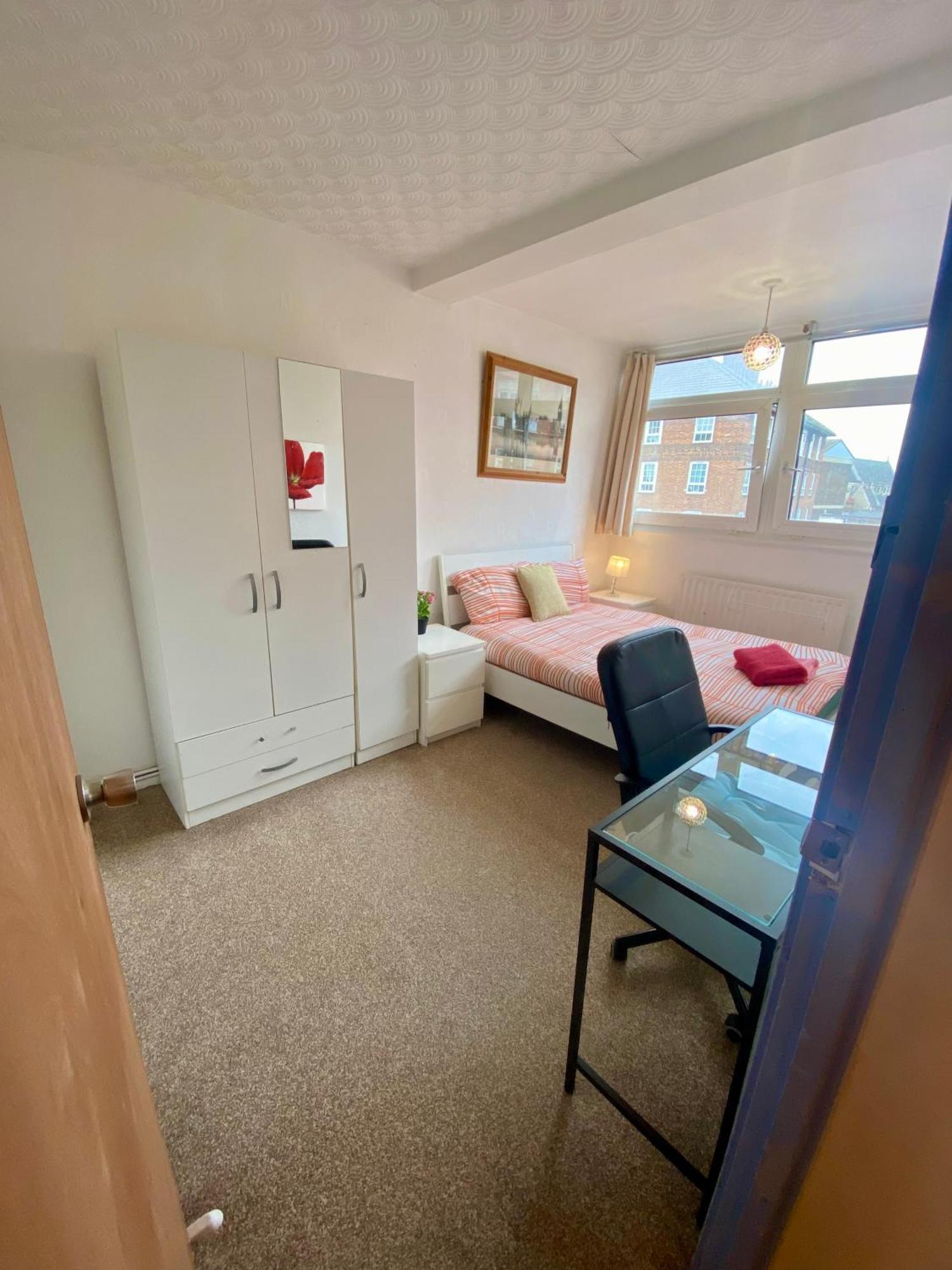 Kingward Apartment London Ngoại thất bức ảnh