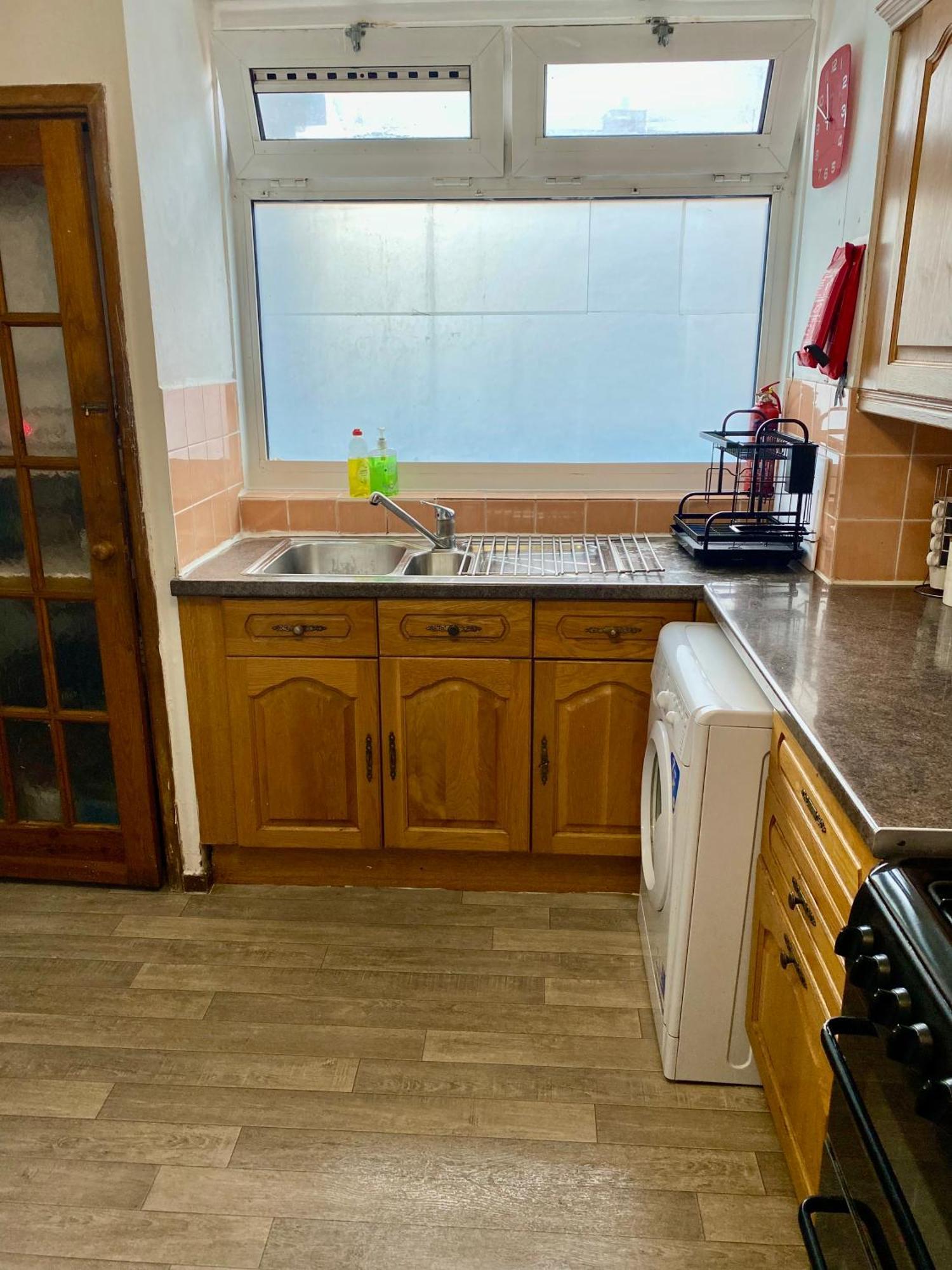 Kingward Apartment London Ngoại thất bức ảnh